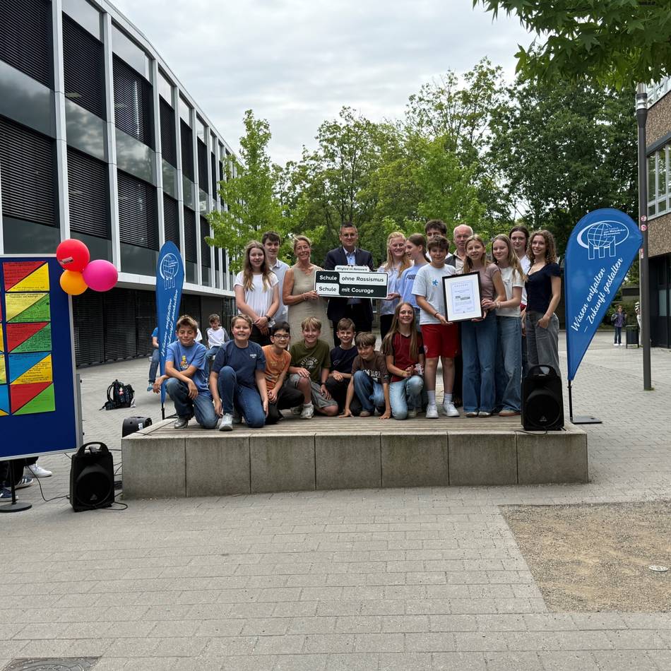 Carl-Friedrich-von Weizsäcker-Gymnasium : Gymnasium tritt Netzwerk gegen Rassismus bei