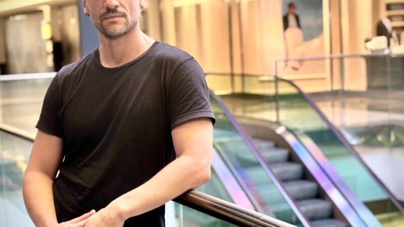 Menschen aus Düsseldorf: Zum Totlachen – über das Leben und Sterben