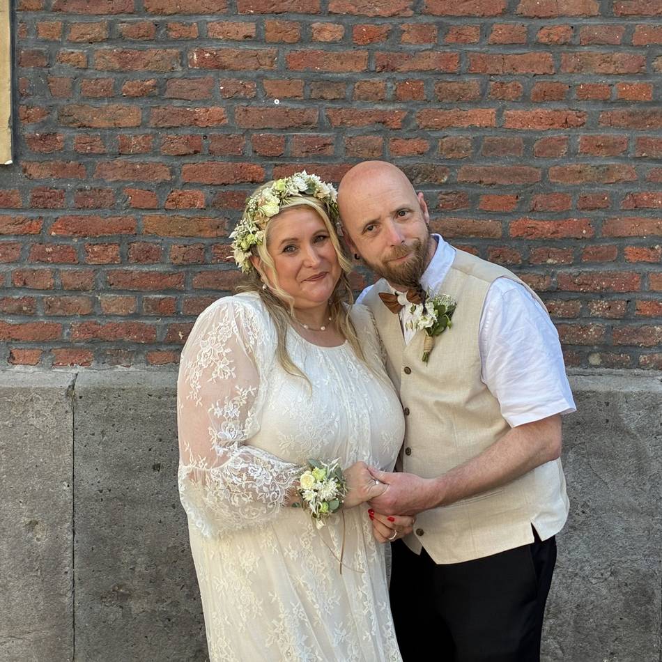 Besondere Aktion in Krefeld: „Einfach Heiraten“ – wie eine Aktion alte Träume weckt