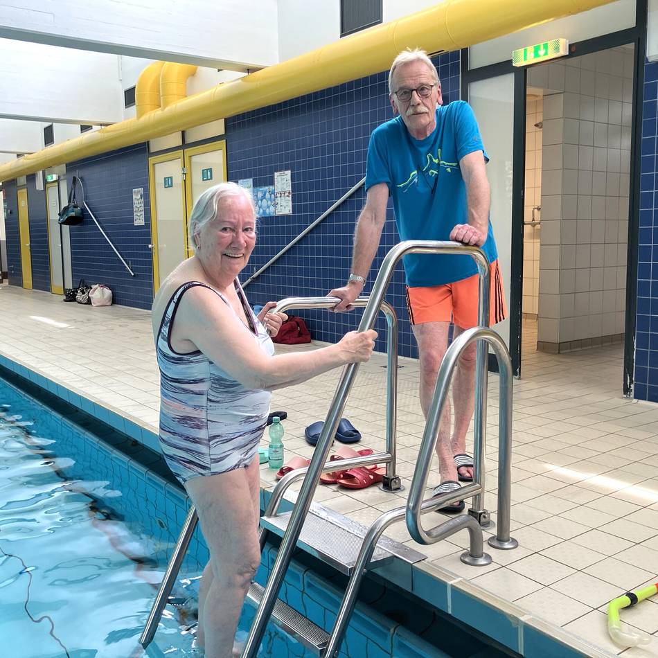 Kleinschwimmhalle in Kaarst: „Die Treppe war eine Zumutung für ältere Menschen“