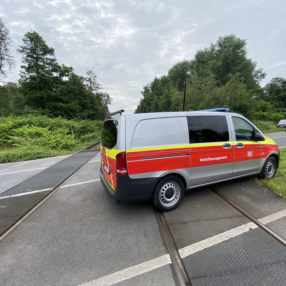 Vorfall in Geldern: Panne bei Bauarbeiten auf der Bahnstrecke