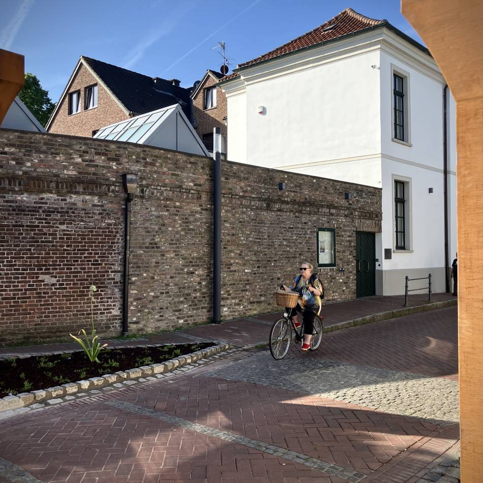 Monument erinnert an Reeser Historie: Eine „Liebeserklärung an die Heimat“