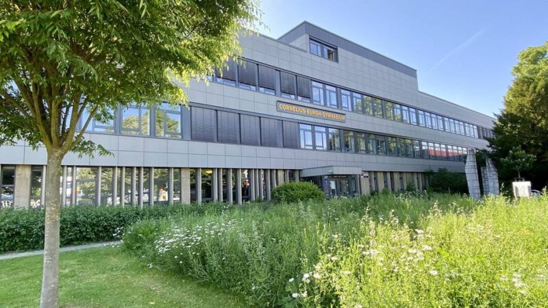 Schulfest am Erkelenzer Cornelius-Burgh-Gymnasium: Mit dem CBG auf Zeitreise