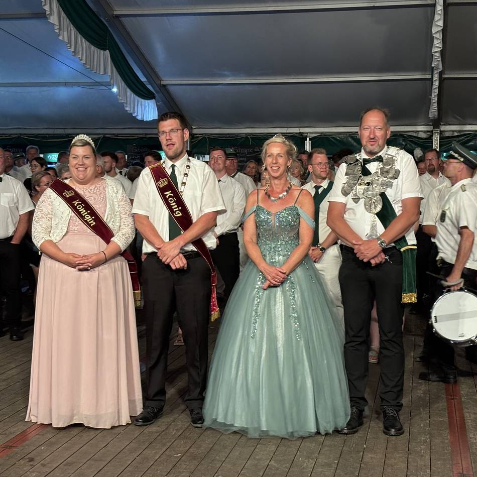 St.-Quirinus-Bruderschaft Millingen: Millinger Schützenfest mit krönendem Abschluss