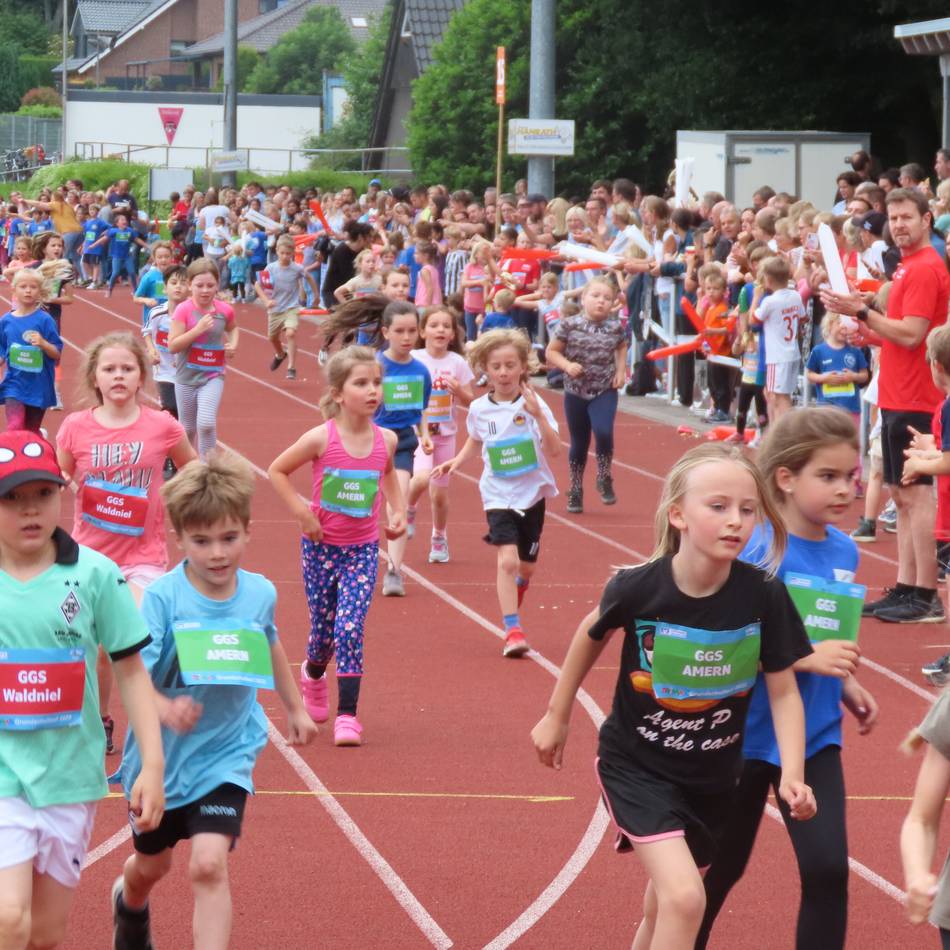 Laufevent in Schwalmtal: Dr.-Ernst-van-Aaken-Gedächtnislauf im Stadion