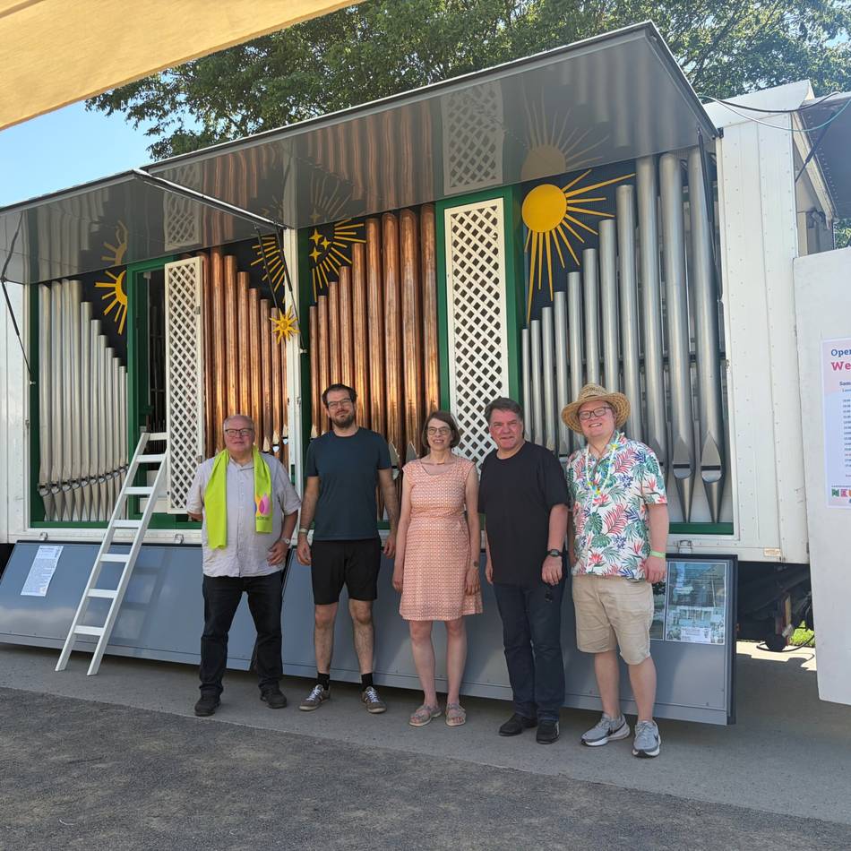 Musik in Neuss: Lkw-Orgel begeistert Besucher der Laga