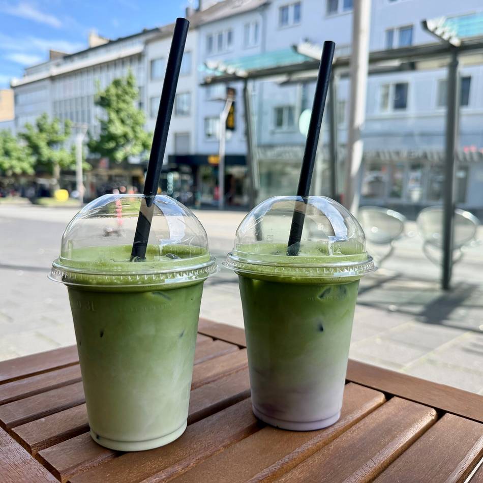 Grünes Teegetränk: In diesen Cafés in Mönchengladbach gibt es Matcha