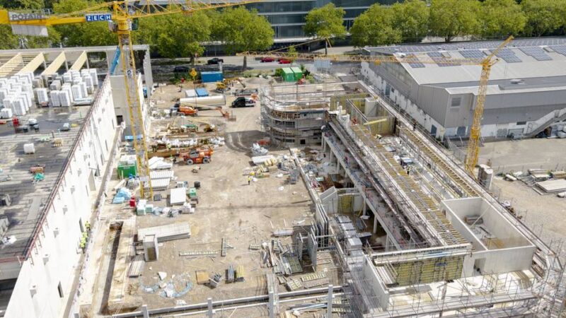 Richtfest in Krefeld: Neue Eishallen vor Zeitplan
