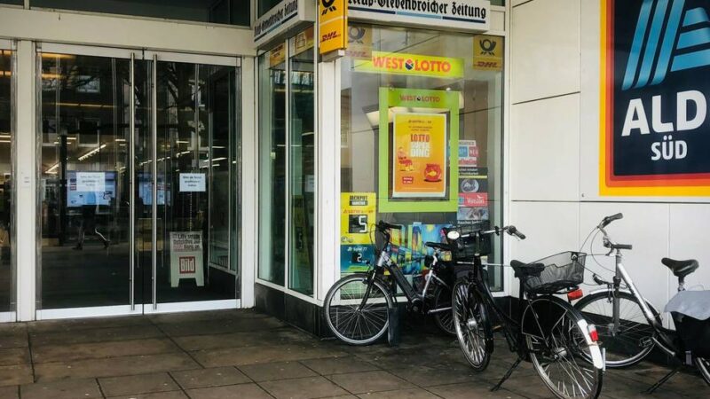 Rund um das Neusser Kreishaus: SPD und CDU wollen Kurs gegen Drogenszene verschärfen