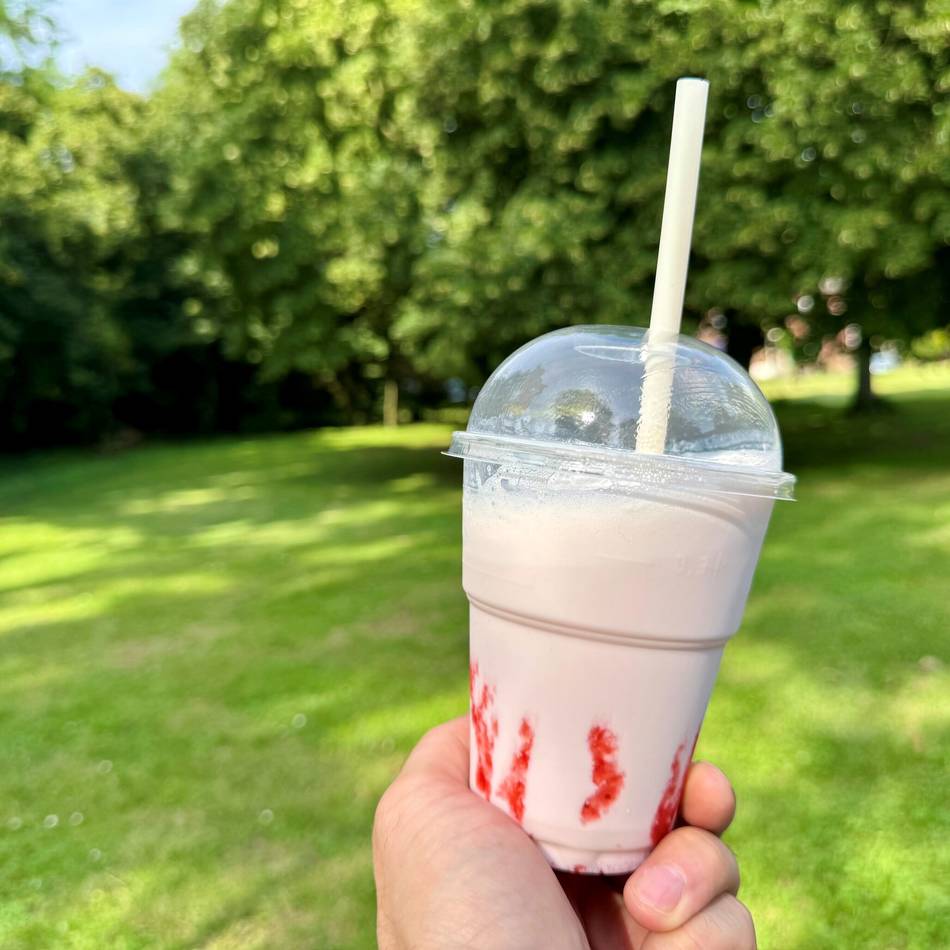So schmeckt der Klassiker in Neusser Eisdielen: Shake it, Baby! Der große Milkshake-Test