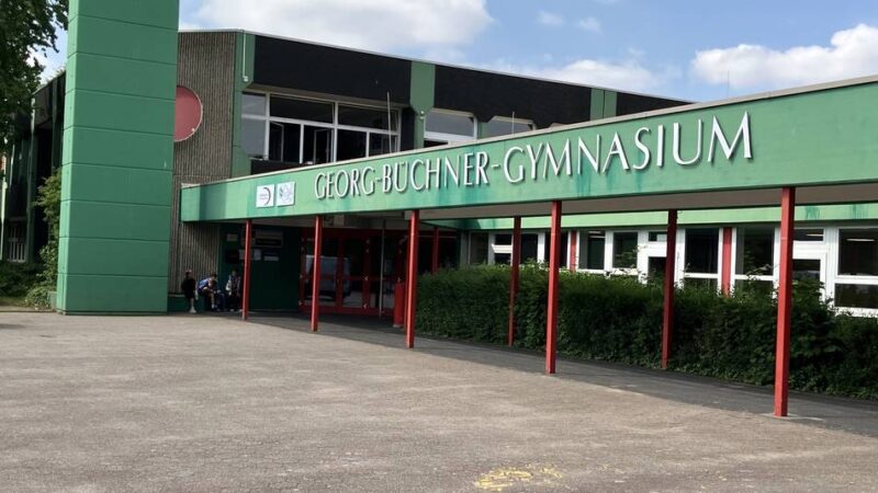 „Rheinisches Revier“: Stadt Kaarst reicht Förderantrag für Dachsanierung an Gymnasium ein