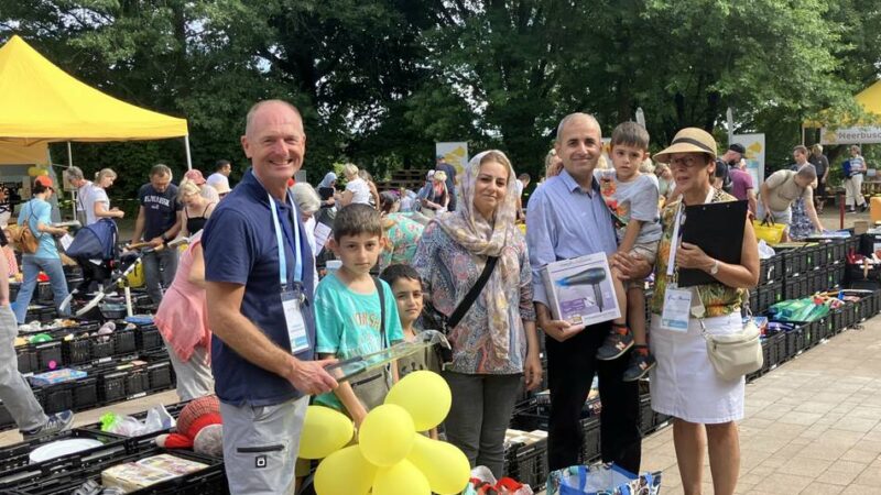 Aktion für den guten Zweck: „Meerbusch hilft“ sucht Sachspenden für sozialen Trödelmarkt