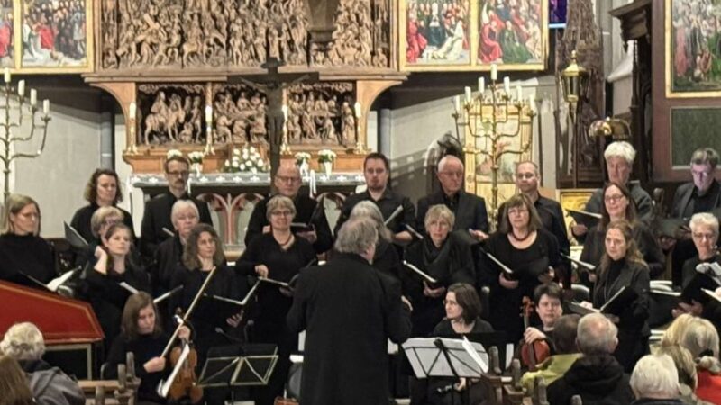 Würdevolles Konzert in St. Nicolai: Opus M und Kammerchor Haldern mit Werken von Barock bis Gegenwart