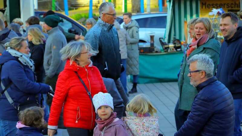 Freizeit in Rheinberg: Erst Feierabendmarkt, dann Live-Konzert