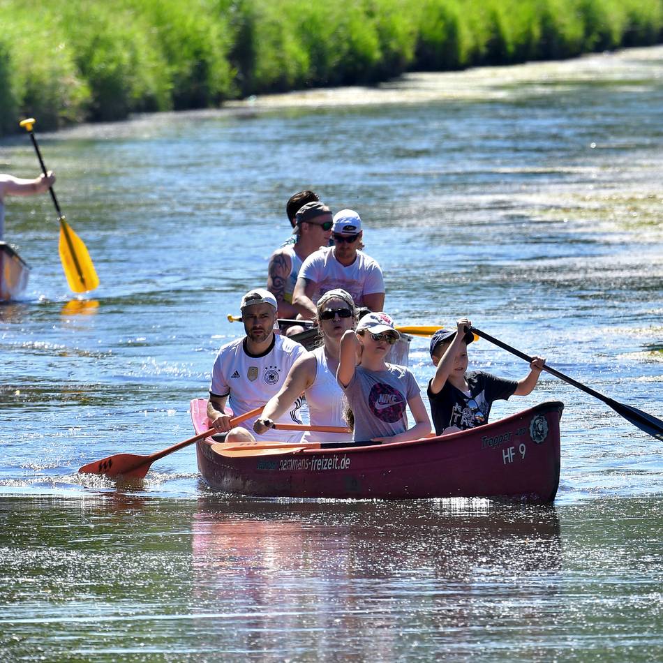 Renaturierung der Niers in Geldern: Niers während Sommerferien für Paddler gesperrt – was bedeutet das für die Bootsverleiher?