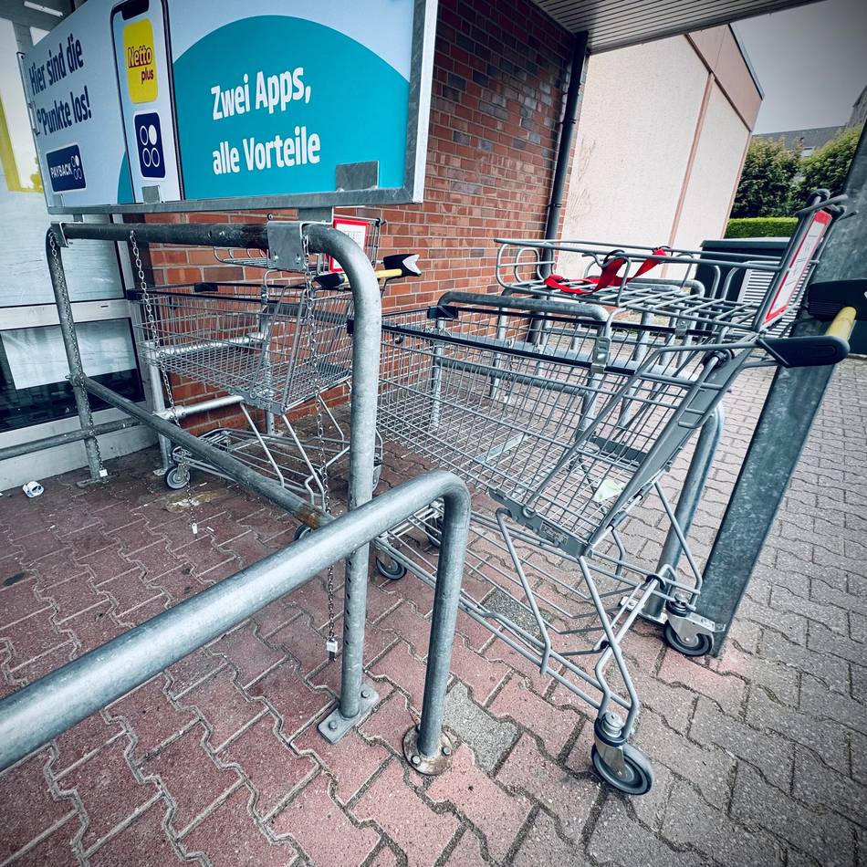 Hoher finanzieller Schaden in Neuss: „Im November hatten wir 60 Einkaufswagen, jetzt sind es nur noch fünf“
