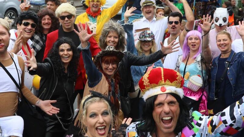 Wachsende Auflagen für Vereine in Leverkusen: Demo statt Dorfumzug