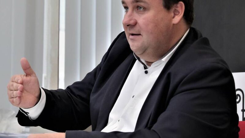 Stadt schreibt Brief an Eltern: Krefelds Schulen auf dem Prüfstand