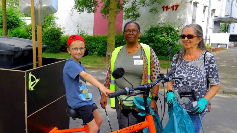 Gemeinschaftsaktion in Rheinberg: Erfolgreiche Müllsammelaktion in der Reichelsiedlung