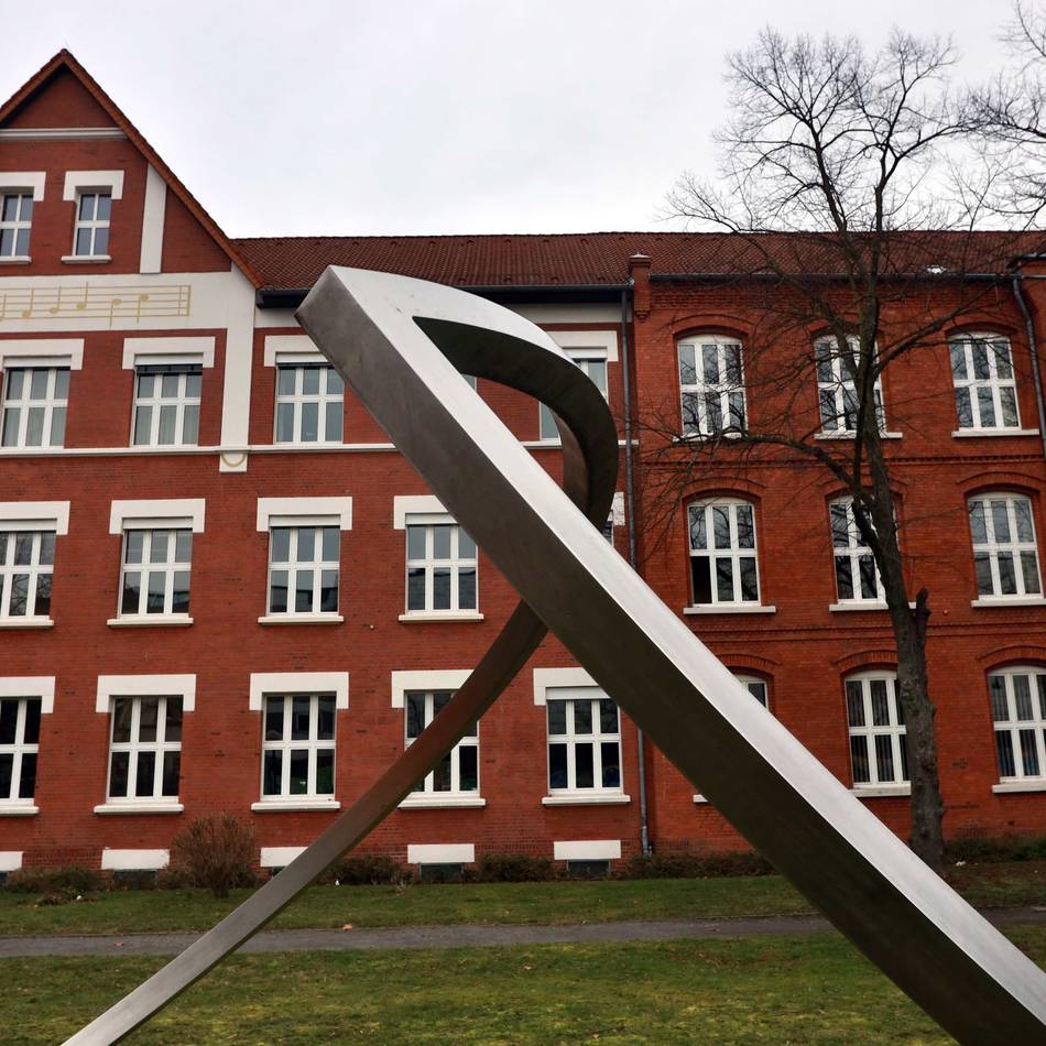 Demo in Leverkusen: Eltern protestieren gegen Kürzungen an der Musikschule