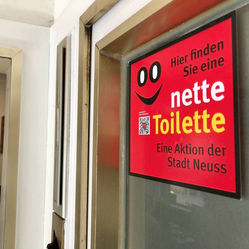 Forderung nach „City-Toilette für alle“ in Neuss: „Die Angst angeschnauzt, schief angesehen oder gar verwiesen zu werden, ist groß“