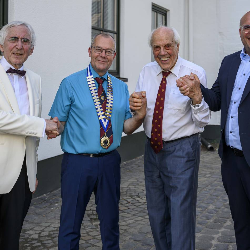 Sommerfest im Kaiserhof: Sven Bredlow übernimmt die Präsidentschaft beim Probus-Club Kaarst