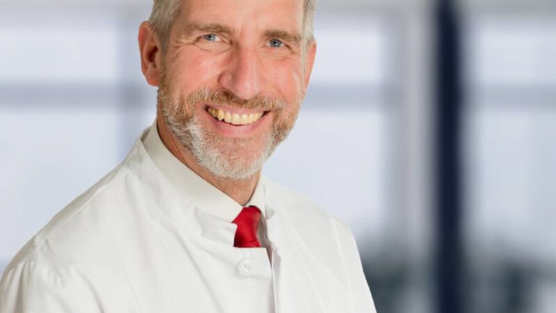 Patientenveranstaltung Ratingen: Chefärzte sprechen über Hernien – bei Kaffee und Kuchen