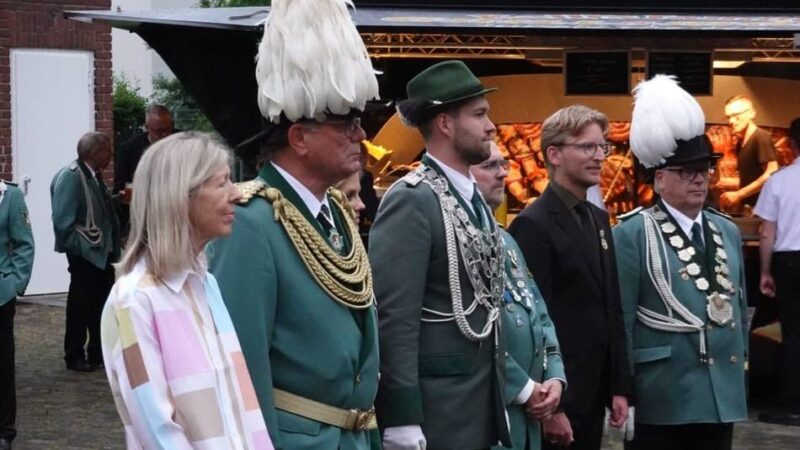 Bürger-Schützen-Verein Dormagen: Bierpreis steigt – und Oberst Ludwig reitet bei Schützenfest letztmals voran