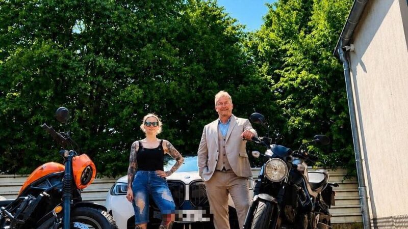 Fahrschul-Unfall in Dormagen: „Auf der Motorradjacke sieht man den Reifenabdruck“
