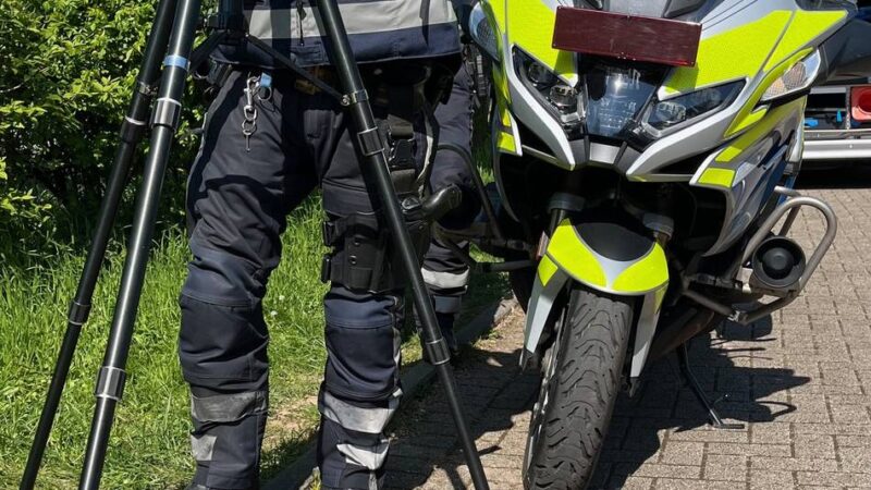 Einsatz in Heiligenhaus: Polizei kontrolliert Geschwindigkeit von Motorradfahrern
