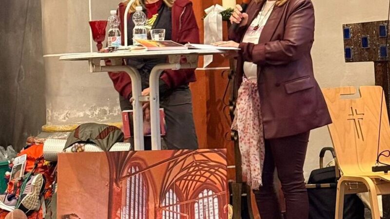 Landfrauen Sonsbeck: Drei Autorinnen nehmen Publikum mit auf den Jakobsweg