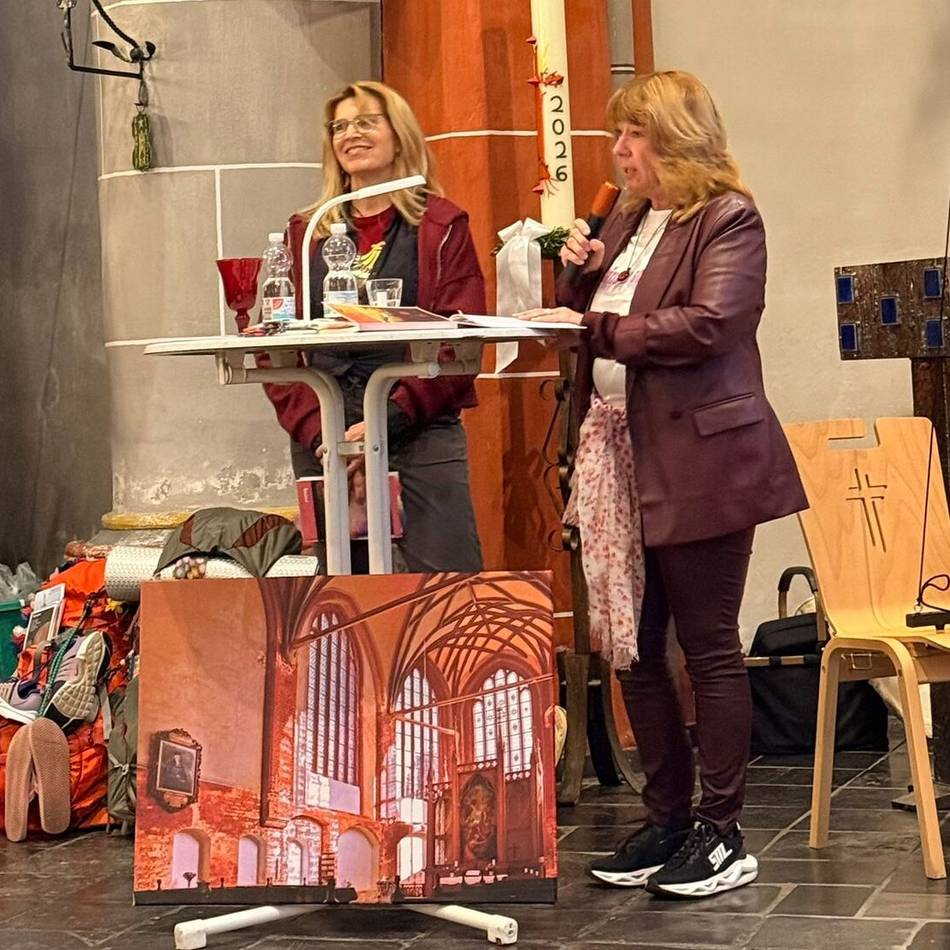 Landfrauen Sonsbeck: Drei Autorinnen nehmen Publikum mit auf den Jakobsweg