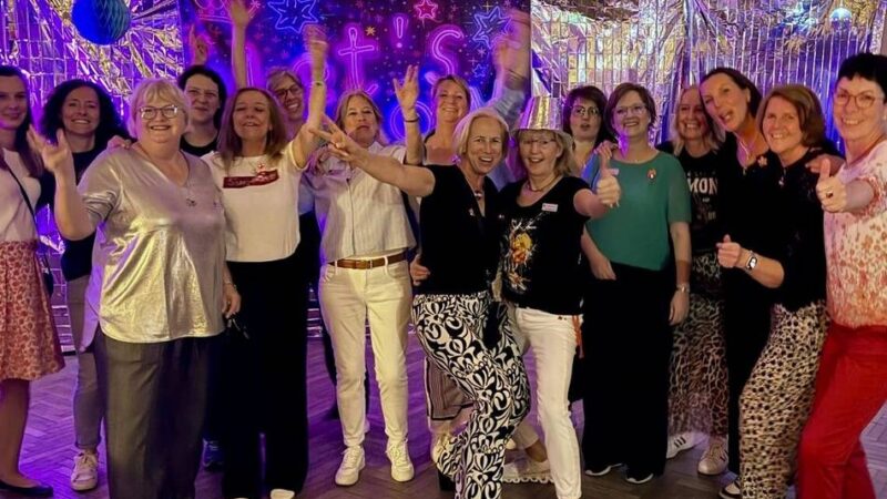 Lady Lions Langenfeld: Benefiz-Party bringt 2500 Euro für die Tafel