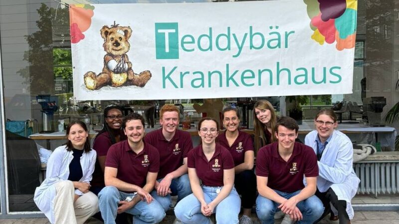 Medizin in Düsseldorf: Das Krankenhaus für Teddybären öffnet wieder