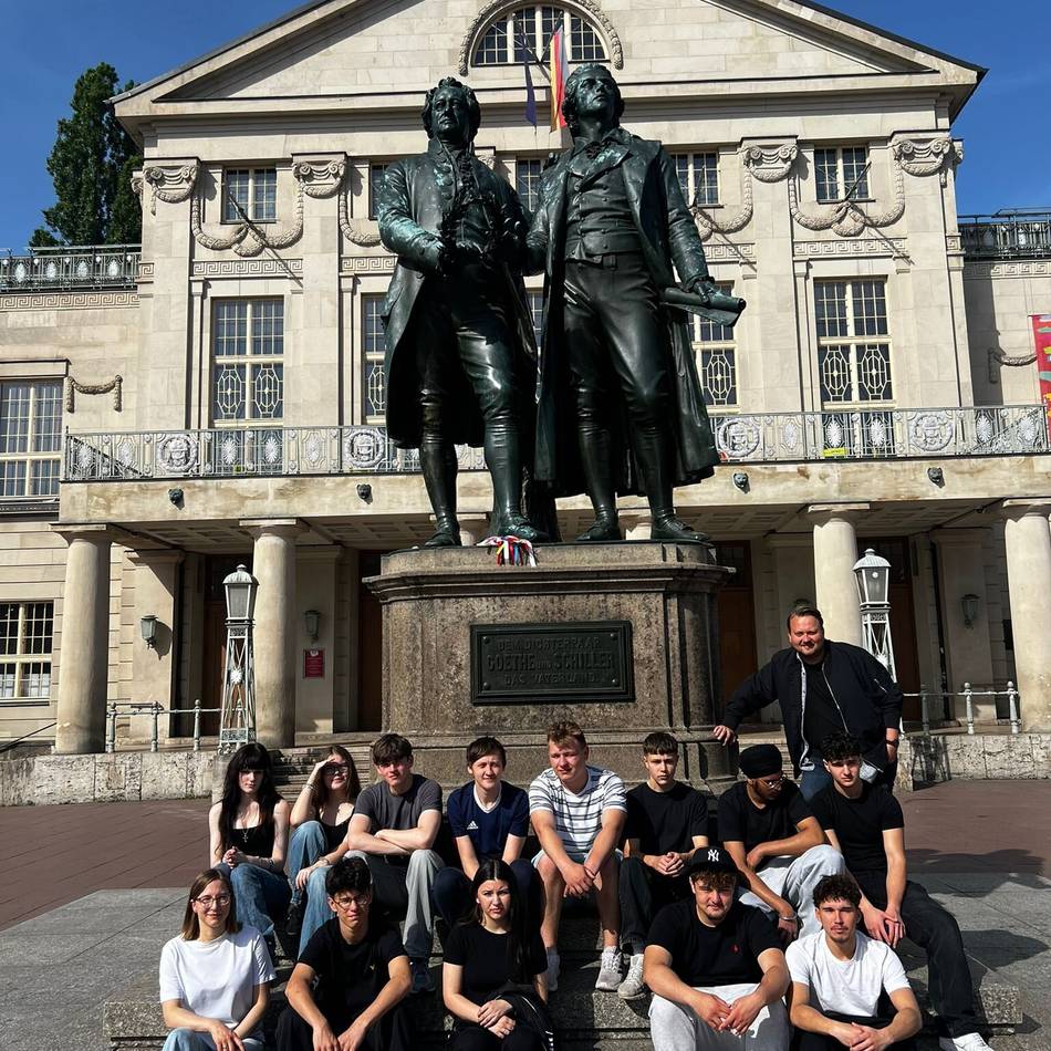 Besuch von Holocaust-Überlebendem: Gelderner Gesamtschüler bekommen Zugang zur Geschichte