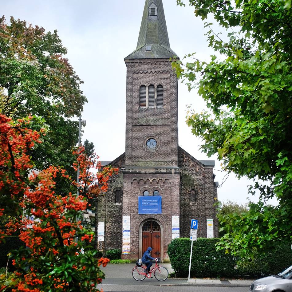 Kirchengemeinde Lintorf/Angermund: Gemeinde schrumpft – und gibt Gebäude auf
