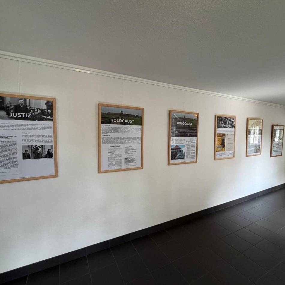 Ausstellung in Kleve: „Ich wollte kommenden Generationen eine Waffe geben“