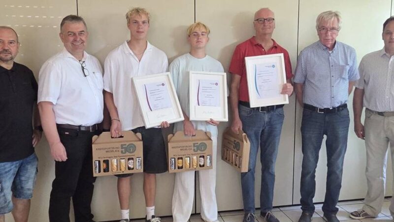 Engagierte Ehrenamtliche : Kreissportbund Wesel bedankt sich bei drei Millingern