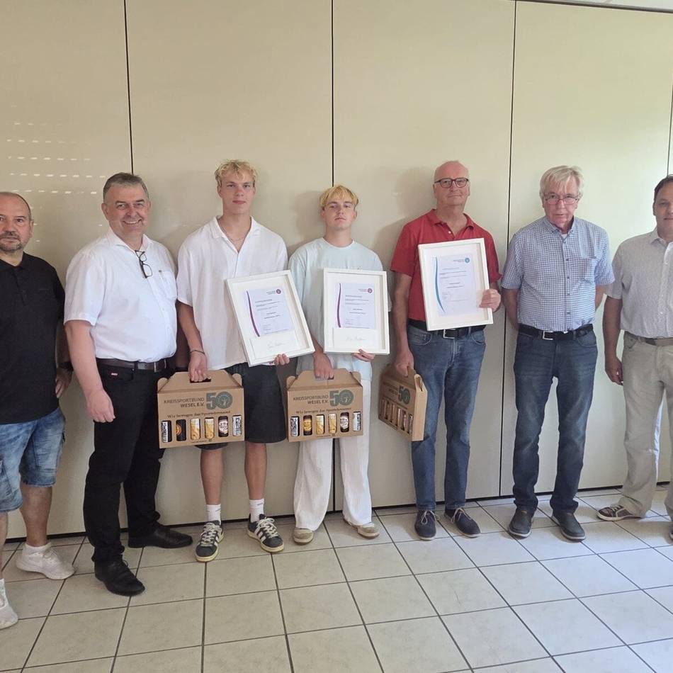 Engagierte Ehrenamtliche : Kreissportbund Wesel bedankt sich bei drei Millingern