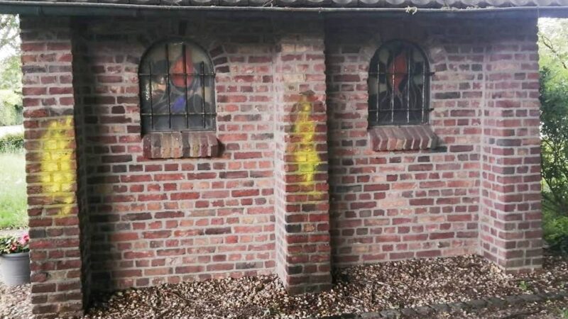 Ärger über Vandalismus in Gindorf: Korbflechter und Heiligenhäuschen mit gelber Farbe besprüht