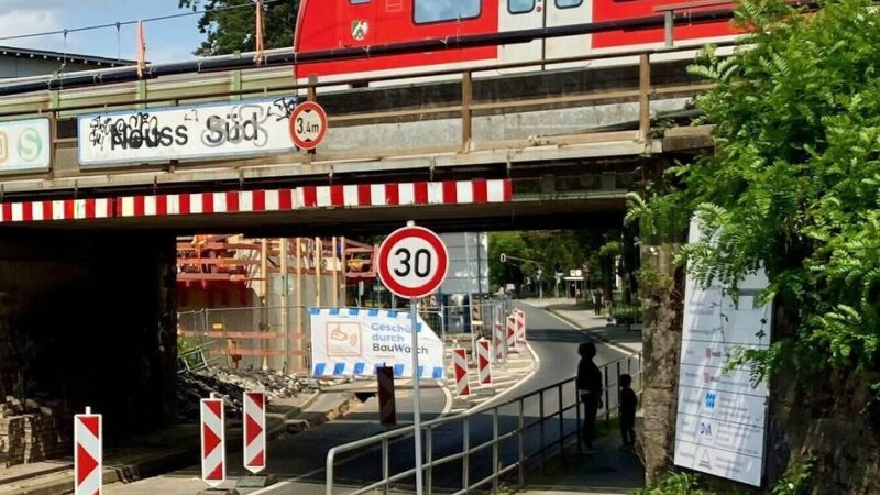 Arbeiten an der Bahnbrücke gehen weiter: Weberstraße während der Sommerferien gesperrt