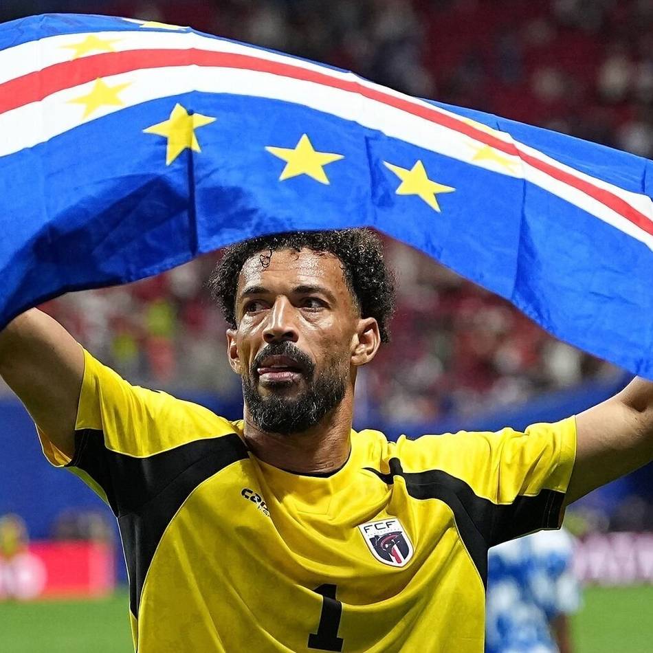 Hype nach Gala gegen Spanien: Von 50.000 auf 5,7 Millionen Follower – Keeper „Omi“ ist Kap Verdes neuer Held