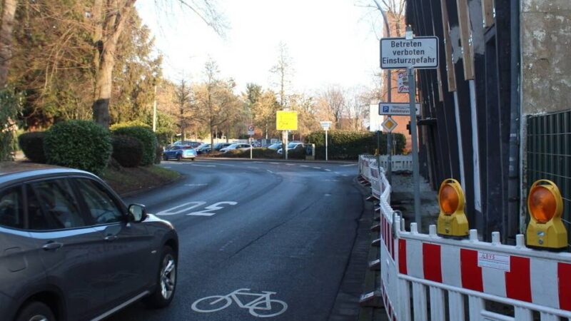 Nach neuen Prüfungen: Die Straße am alten Kino wird schon wieder gesperrt