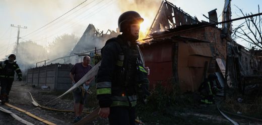 Russland beschießt mehrere Tankstellen in der Ukraine