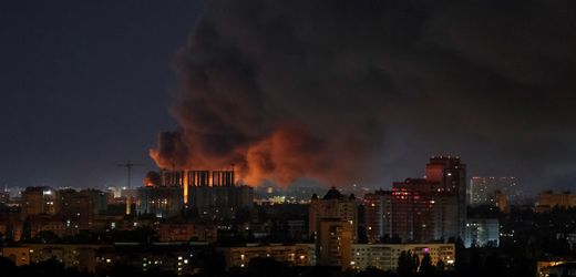 Ukraine: Russland beschießt Kyjiw erneut mit ballistischen Raketen