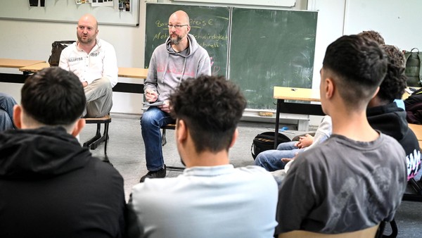 Fremde Heimat Velbert: Geschichten aus der Willkommensklasse
