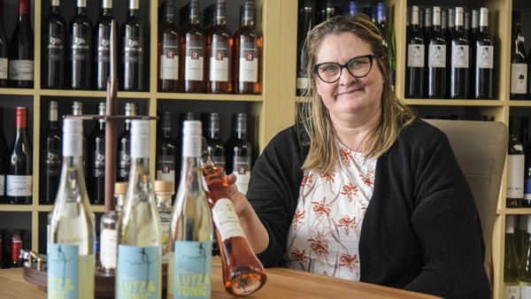 „Ich habe geheult“: Beliebte Weinhändlerin schließt ihren Laden in Velbert