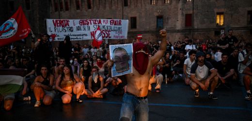 Italien: Videos tödlicher Festnahme in Bologna lösen Massenproteste aus