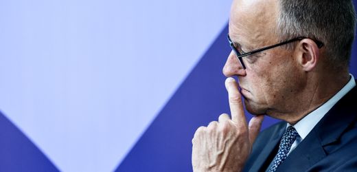 Friedrich Merz: Regierung erklärt WM-Post mit »Abstimmungsfehler«