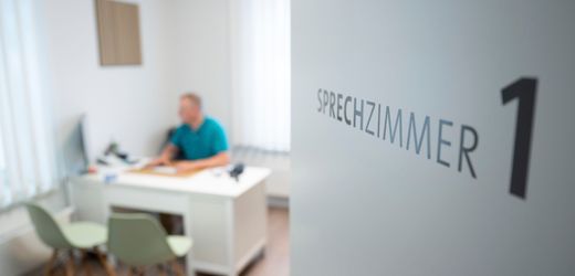 Kassenärztechef spricht von »Irrsinnn, Abertausende Menschen zusätzlich in die Praxen zu jagen«